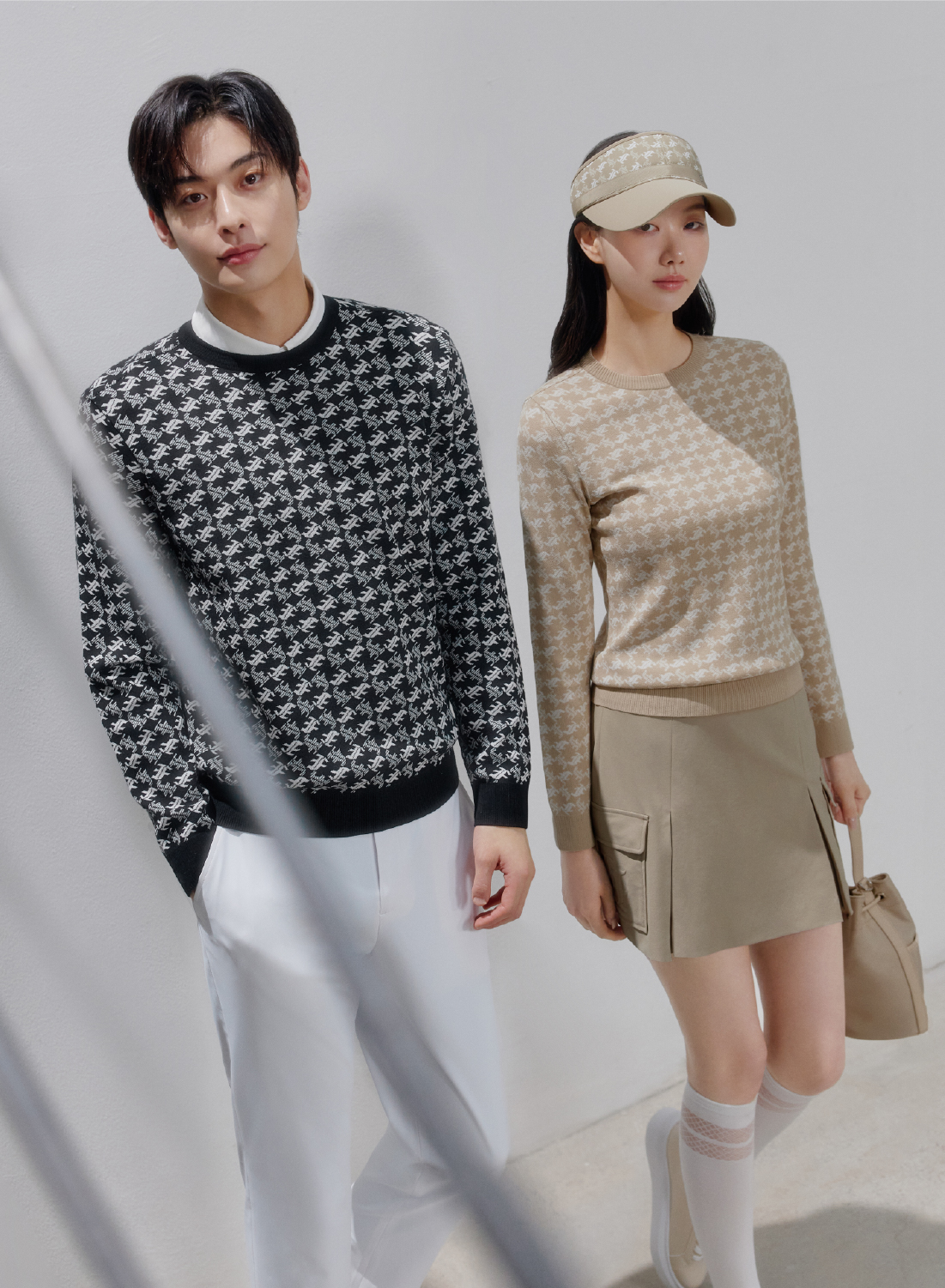 팬텀스포츠, 패턴 디자인 돋보이는 모던 클래식 무드 컬렉션 공개  27-Image